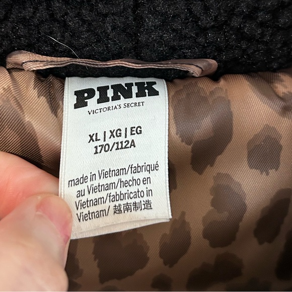 PINK Victoria’s Secret Plush Teddy Hooded Bomber Jacket Black Size XL - Picture 15 of 16